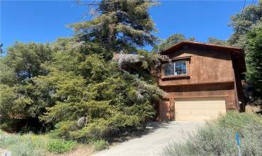 1808 Poplar Way, Pine Mountain Club, California 93222, 4 Bedrooms Bedrooms, ,2 BathroomsBathrooms,Residential,Buy,1808 Poplar Way,SR24133591