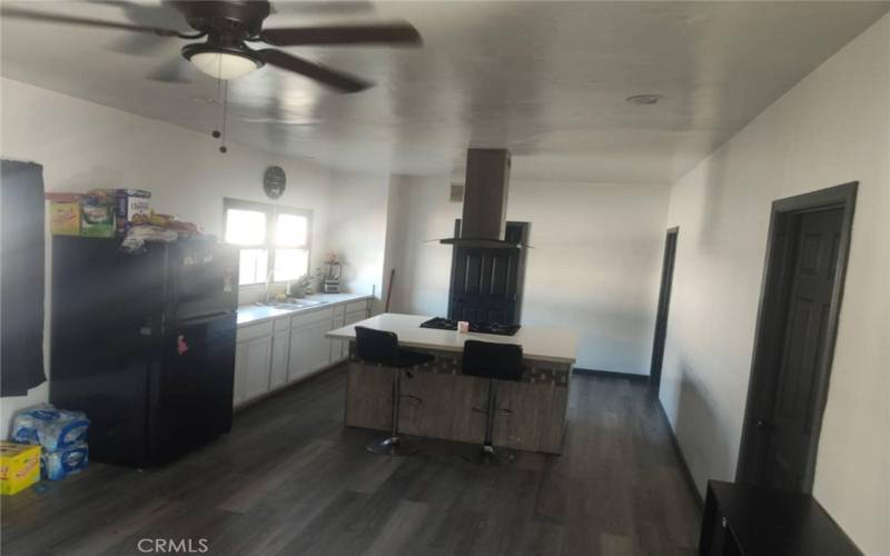 Front home Kitchen & dining area