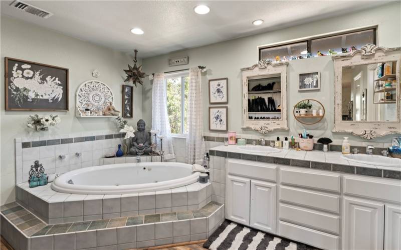 Master Bathroom with Jetted Tub