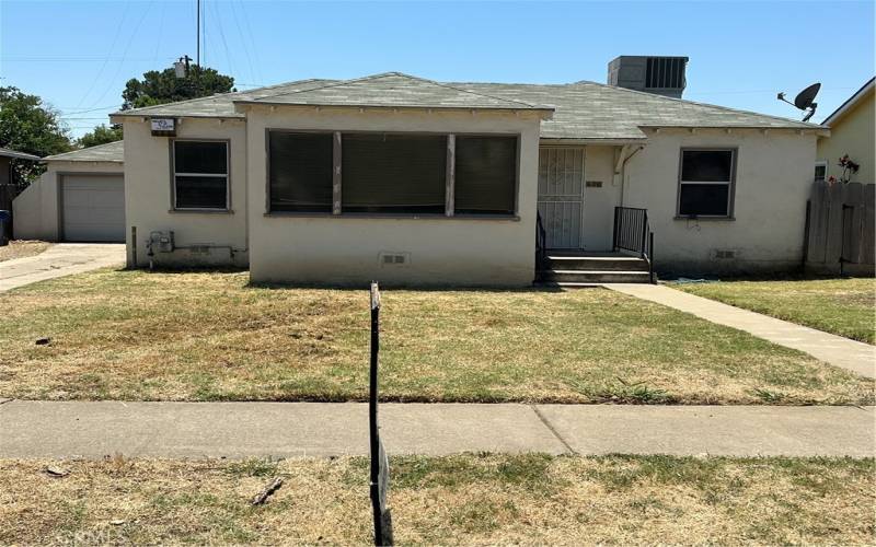 Come look at this fixer listing.