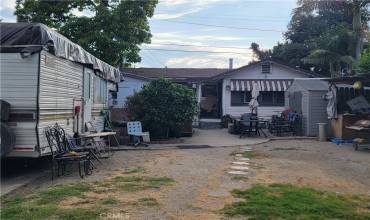 8831 Baring Cross Street, Los Angeles, California 90044, 2 Bedrooms Bedrooms, ,1 BathroomBathrooms,Residential,Buy,8831 Baring Cross Street,PW24134514