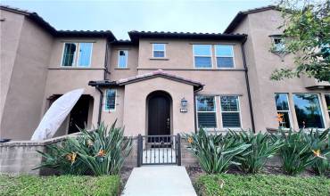 72 Finch, Lake Forest, California 92630, 3 Bedrooms Bedrooms, ,2 BathroomsBathrooms,Residential Lease,Rent,72 Finch,PW24134619