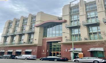 423 7Th St 815, Oakland, California 94607, 2 Bedrooms Bedrooms, ,2 BathroomsBathrooms,Residential,Buy,423 7Th St 815,41065203