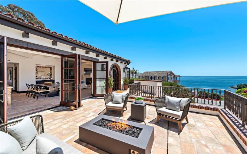 Ocean & Catalina Views from Oversized Deck off Kitchen & Family Room