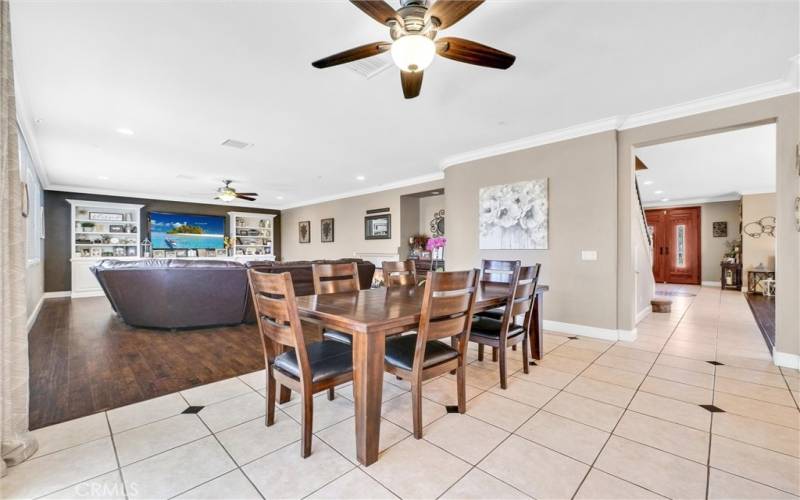 FAMILY ROOM WITH FIREPLACE AND EATING AREA