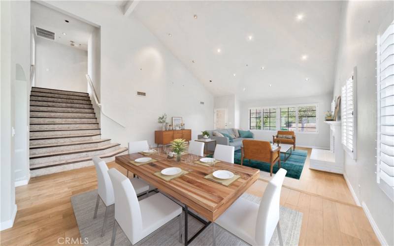 Dinning Room Virtually Staged