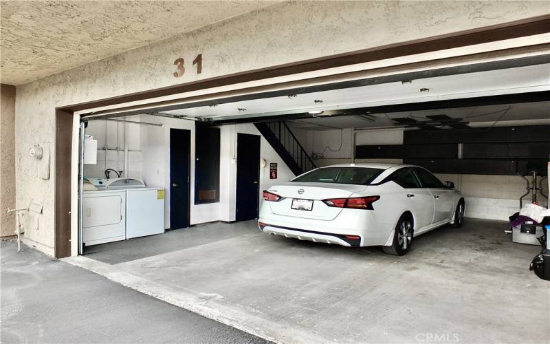 Attached 2 car garage w/ laundry