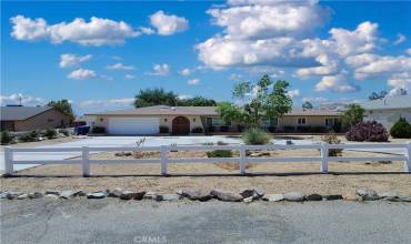 16450 Arcata Lane, Apple Valley, California 92307, 4 Bedrooms Bedrooms, ,2 BathroomsBathrooms,Residential,Buy,16450 Arcata Lane,HD24133308