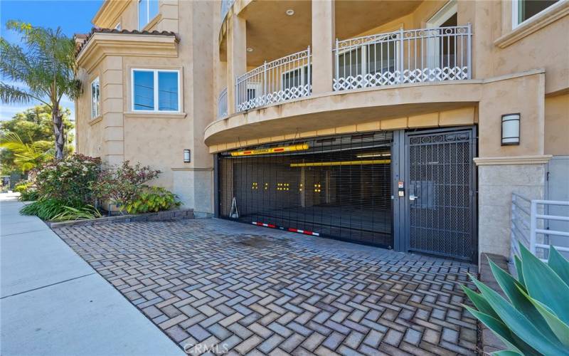 Open car garage with security gagtes