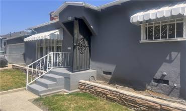 515 W 70th Street, Los Angeles, California 90044, 3 Bedrooms Bedrooms, ,2 BathroomsBathrooms,Residential,Buy,515 W 70th Street,OC24136624