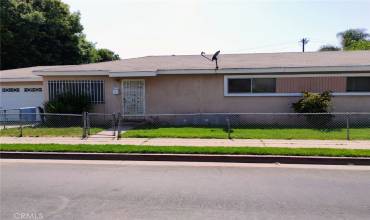 10501 Weigand Avenue, Los Angeles, California 90002, 4 Bedrooms Bedrooms, ,2 BathroomsBathrooms,Residential Income,Buy,10501 Weigand Avenue,RS24117561