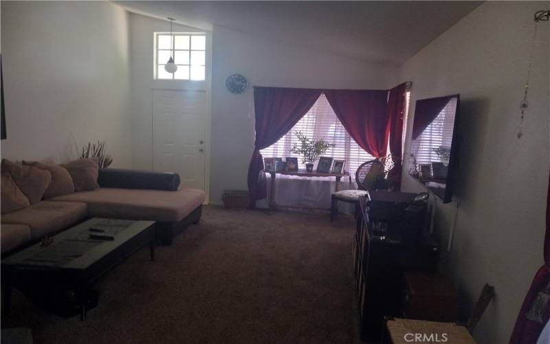 Dining room looking to front door