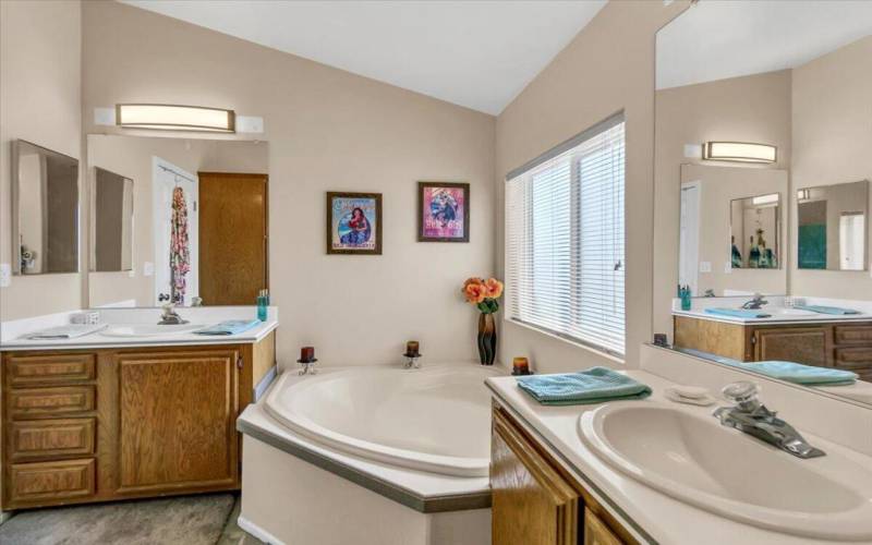 25-Master Bathroom