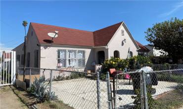 447 W 69th Street, Los Angeles, California 90003, 5 Bedrooms Bedrooms, ,3 BathroomsBathrooms,Residential Income,Buy,447 W 69th Street,WS24136906