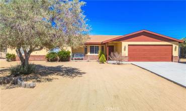 7099 La Habra Avenue, Yucca Valley, California 92284, 3 Bedrooms Bedrooms, ,2 BathroomsBathrooms,Residential,Buy,7099 La Habra Avenue,JT24133128