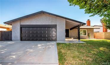 618 E Avenue J4, Lancaster, California 93535, 3 Bedrooms Bedrooms, ,2 BathroomsBathrooms,Residential,Buy,618 E Avenue J4,SR24137048