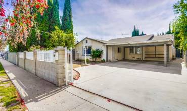 5621 Agnes Avenue, Valley Village, California 91607, 3 Bedrooms Bedrooms, ,2 BathroomsBathrooms,Residential Lease,Rent,5621 Agnes Avenue,SR24137063