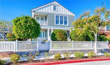 325 Poppy Avenue, Corona del Mar, California 92625, 3 Bedrooms Bedrooms, ,2 BathroomsBathrooms,Residential Lease,Rent,325 Poppy Avenue,NP24009492