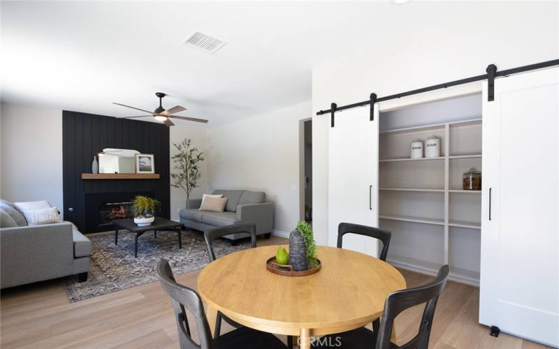 Breakfast nook conveniently located between kitchen and family room