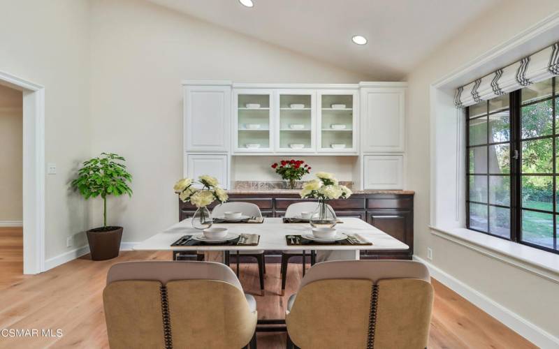 Kitchen - Breakfast Nook