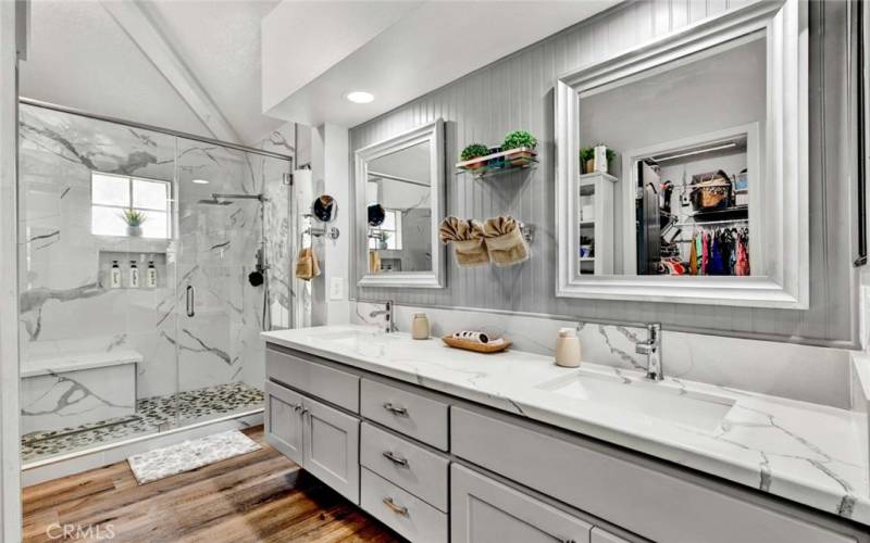 Main Bathroom with dual shower