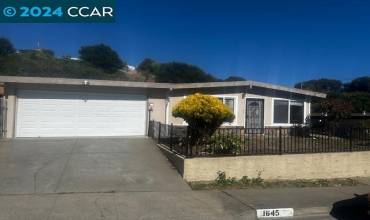 1645 Miner Ave, San Pablo, California 94806, 4 Bedrooms Bedrooms, ,2 BathroomsBathrooms,Residential,Buy,1645 Miner Ave,41064543