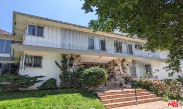 628 S Ardmore Avenue 11, Los Angeles, California 90005, ,1 BathroomBathrooms,Residential Lease,Rent,628 S Ardmore Avenue 11,24411859