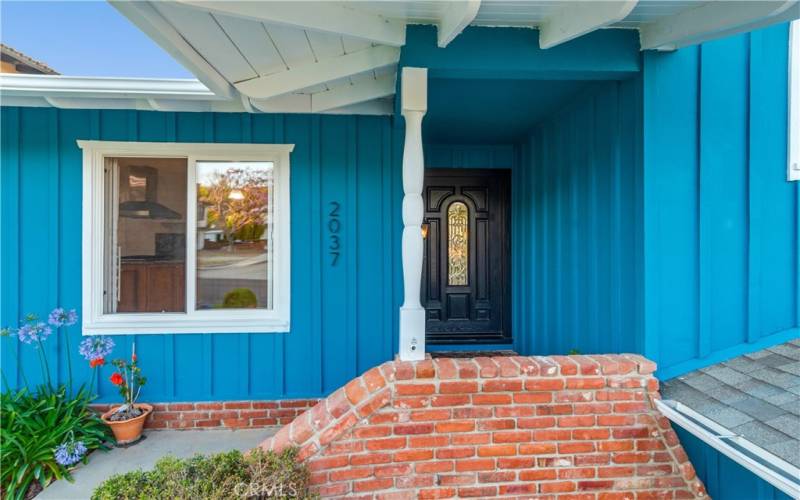 INVITING FRONT PORCH