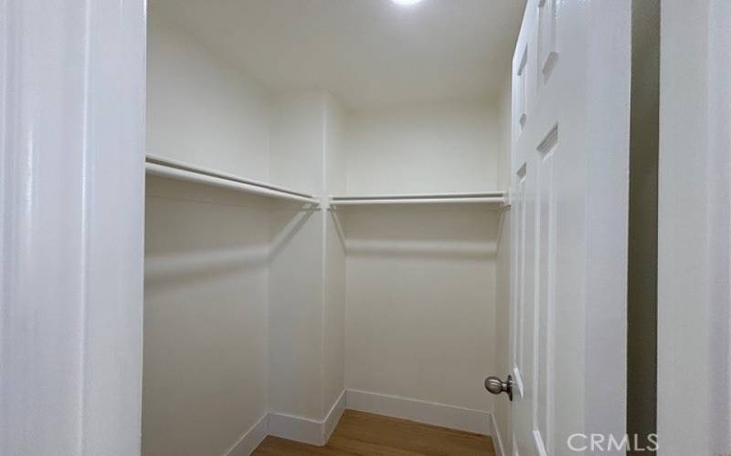 Master 1 Floor Bedroom

Walk in Closet