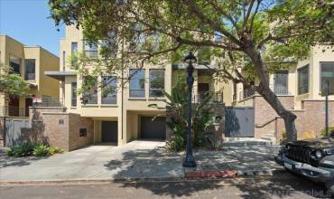 1534 10Th Ave, San Diego, California 92101, 2 Bedrooms Bedrooms, ,2 BathroomsBathrooms,Residential,Buy,1534 10Th Ave,240015539SD