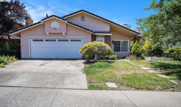 5553 Cerro Norte, El Sobrante, California 94803, 3 Bedrooms Bedrooms, ,2 BathroomsBathrooms,Residential,Buy,5553 Cerro Norte,41065562