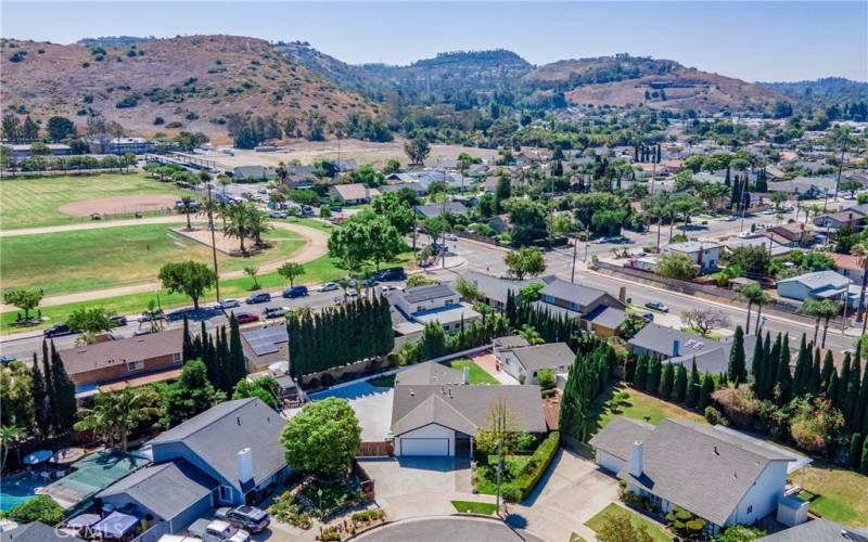 Close to foothills, schools and parks