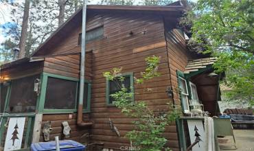 42627 La Cerena Avenue, Big Bear Lake, California 92315, 2 Bedrooms Bedrooms, ,1 BathroomBathrooms,Residential,Buy,42627 La Cerena Avenue,EV24138623