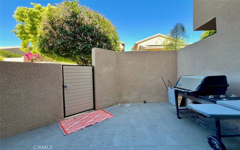 Private courtyard off of the dining/kitchen area!