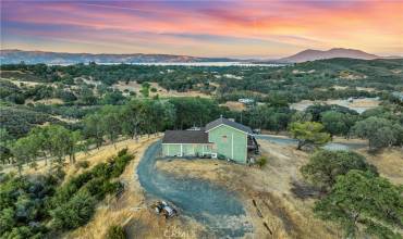 2739 Scotts Creek Road, Lakeport, California 95453, 3 Bedrooms Bedrooms, ,2 BathroomsBathrooms,Residential,Buy,2739 Scotts Creek Road,LC24137757