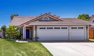 4517 Meadowrun Dr, Oceanside, California 92057, 3 Bedrooms Bedrooms, ,2 BathroomsBathrooms,Residential,Buy,4517 Meadowrun Dr,240015567SD