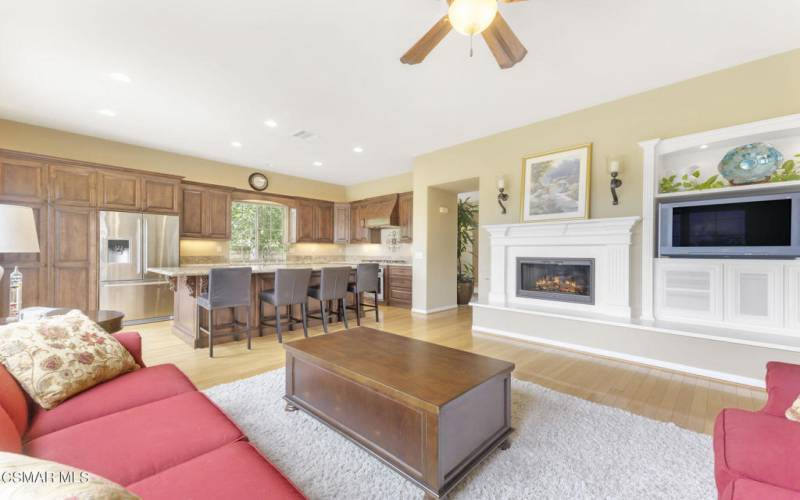 461 Via De La Luz, Thousand Oaks - HsHPr