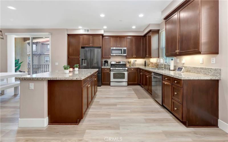 Gorgeous Kitchen layout