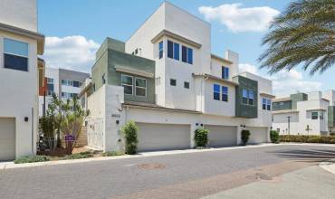 2012 Foxtrot Loop 1, Chula Vista, California 91915, 4 Bedrooms Bedrooms, ,2 BathroomsBathrooms,Residential,Buy,2012 Foxtrot Loop 1,PTP2404029