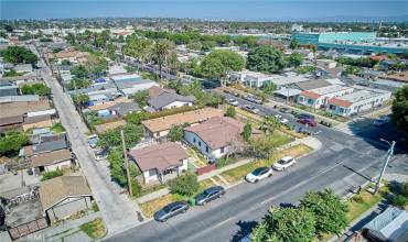 5953 S Denker Avenue, Los Angeles, California 90047, 3 Bedrooms Bedrooms, ,3 BathroomsBathrooms,Residential Income,Buy,5953 S Denker Avenue,PW24091254