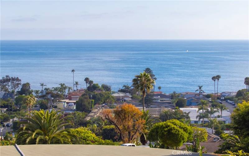 Gorgeous panoramic views of the North Laguna Beach coastline.