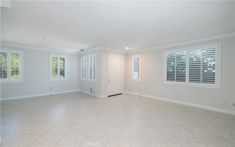 Living room/Dining room