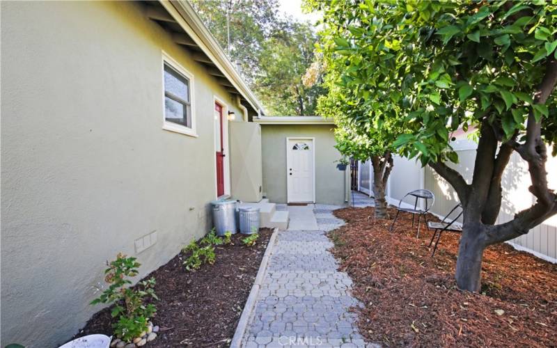 Side of house leading to garage