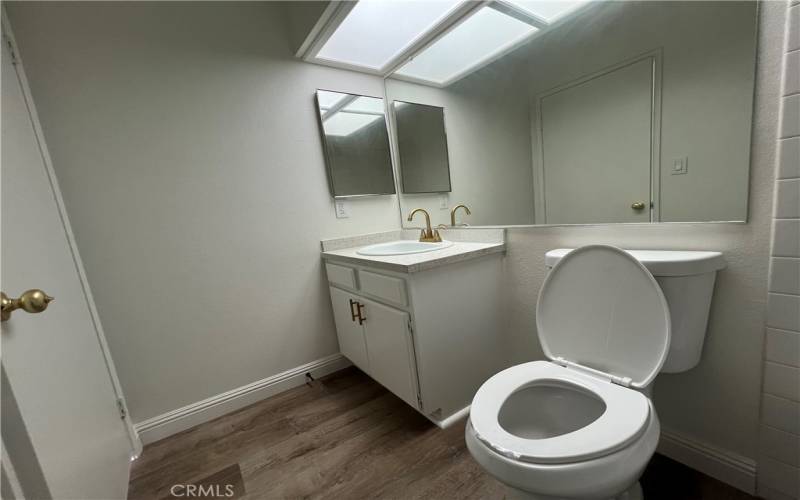 Second master bathroom