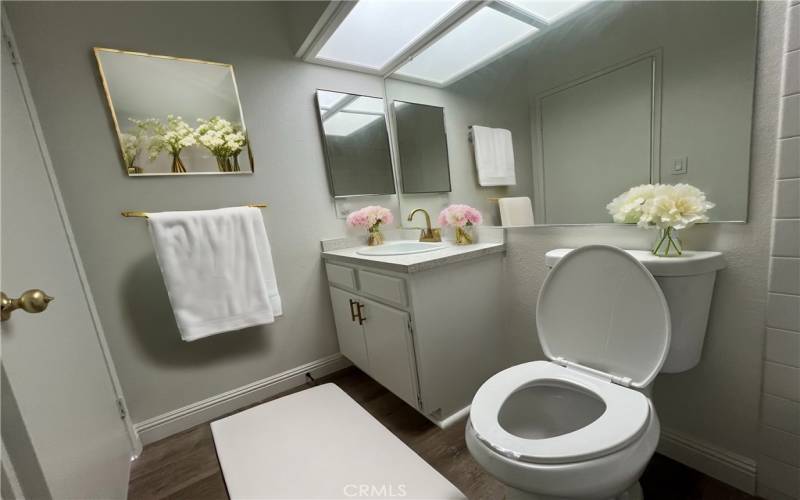 Virtually staged second master bathroom