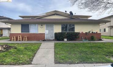 2305 Peppertree Way 1, Antioch, California 94509, 2 Bedrooms Bedrooms, ,1 BathroomBathrooms,Residential,Buy,2305 Peppertree Way 1,41050895