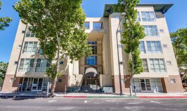 97 E Saint James Street 35, San Jose, California 95112, 1 Bedroom Bedrooms, ,1 BathroomBathrooms,Residential,Buy,97 E Saint James Street 35,ML81972349