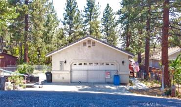 5399 Lone Pine Canyon Road, Wrightwood, California 92397, 3 Bedrooms Bedrooms, ,2 BathroomsBathrooms,Residential,Buy,5399 Lone Pine Canyon Road,HD24137654