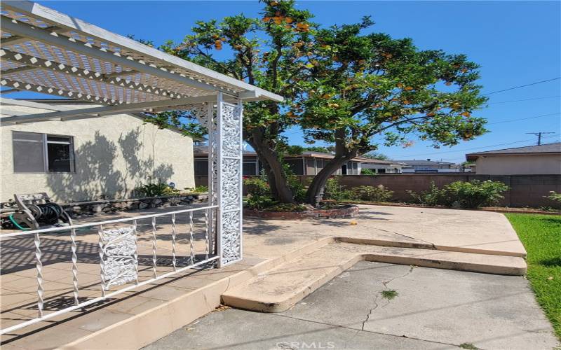 BACKYARD PATIO