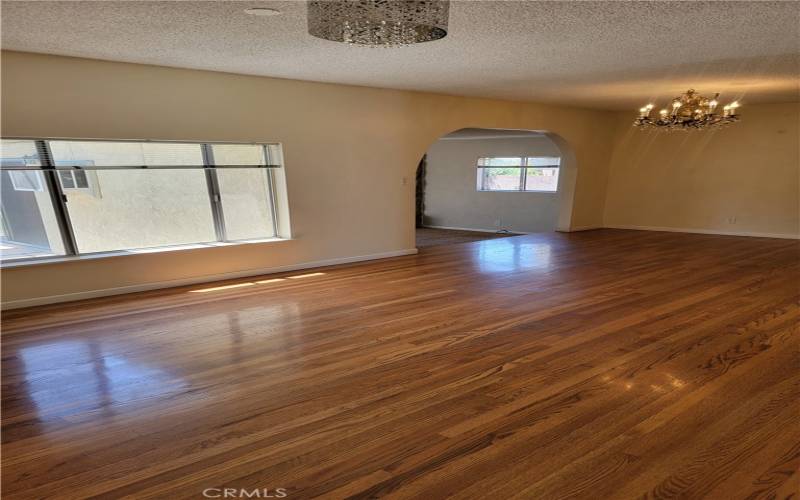 ENTRY WITH VIEW OF FAMILY/BONUS ROOM